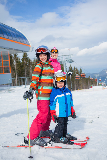 Skiing, winter, family - Fotoğraf, Görsel