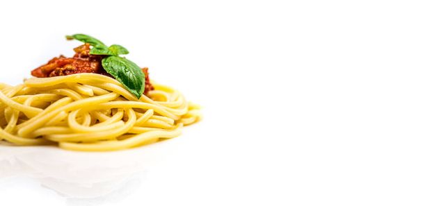 Итальянская паста-спагетти - Фото, изображение