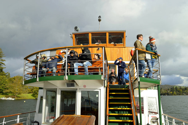 Windermere Leisure Cruise Teal - Photo, image