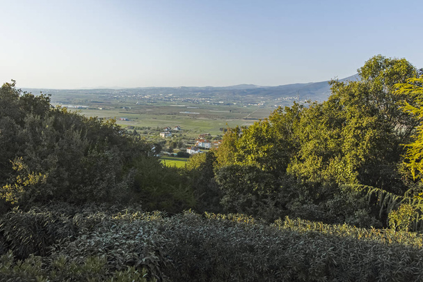 Όρος Χορτιάτης και αγροτική γη Χαλκιδικής, Ελλάδα - Φωτογραφία, εικόνα