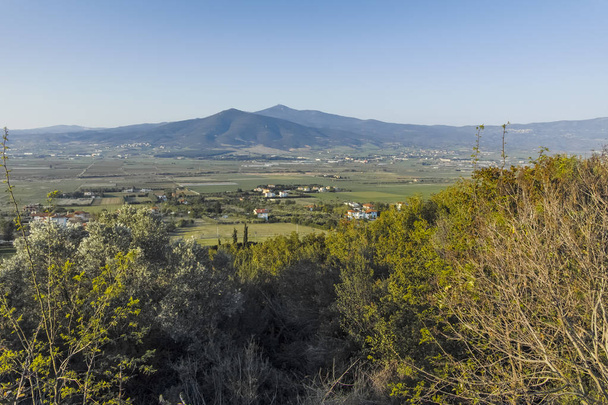 Monte Chortiatis y tierra rural de Chalkidiki, Grecia
 - Foto, Imagen