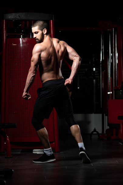 Portrait Of A Fitness Muscular Man - Zdjęcie, obraz