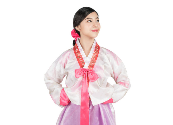 Portrait de jeune femme coréenne attrayante avec Hanbok, le tradi
 - Photo, image
