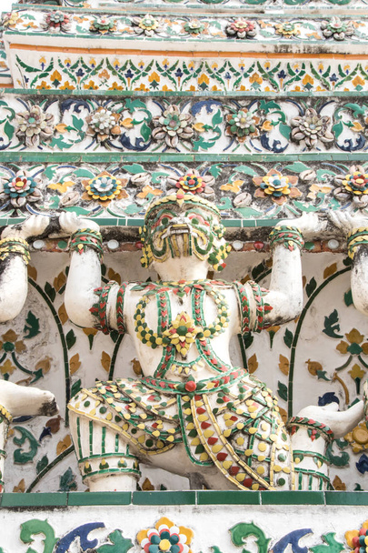 Wat Arun Ratchawararam templom Bangkok, Thaiföld - Fotó, kép