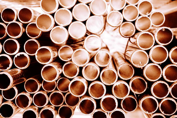 tubo de metal redondo
 - Foto, Imagem