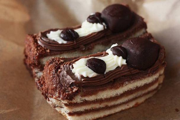 Délicieux gâteaux au chocolat pour le petit déjeuner gros plan
 - Photo, image