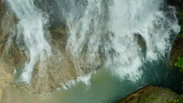 Beautiful tropical waterfall Philippines, Cebu - Πλάνα, βίντεο