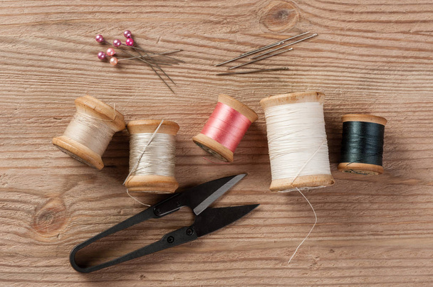 draad voor het naaien - Foto, afbeelding