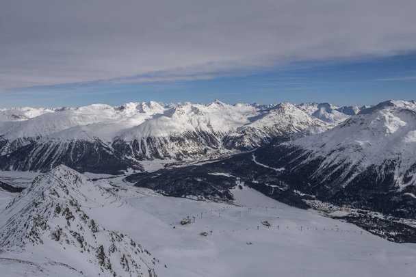 panorama of Sankt Moritz Saint Moritz, San Maurizio town and lake in Engadine, Swiss Alps, during winter - Φωτογραφία, εικόνα