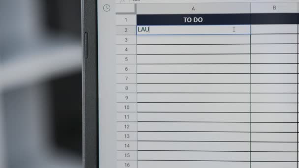 Person marking task LANDRY in online plan, to-do list - Footage, Video