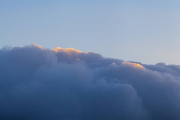 gün batımında bulut - Fotoğraf, Görsel