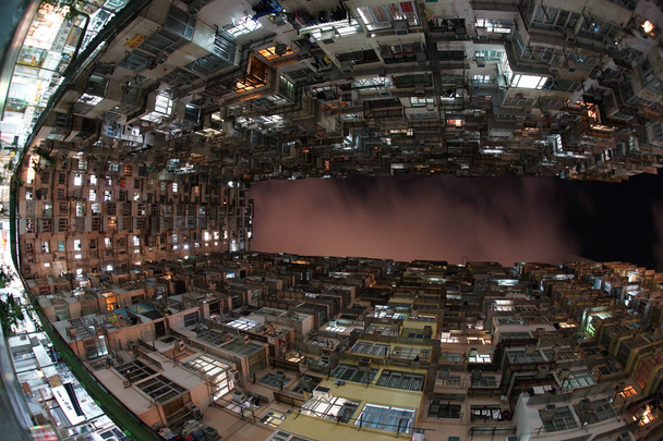 Hong Kong apartmanının yüksek katlı dairesi (Quarry Bay) - Fotoğraf, Görsel