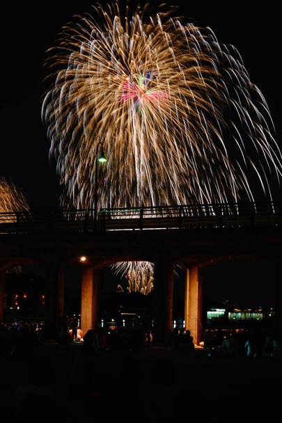Minato Mirai van vuurwerk - Foto, afbeelding