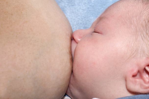 Neugeborenes Baby - Foto, Bild