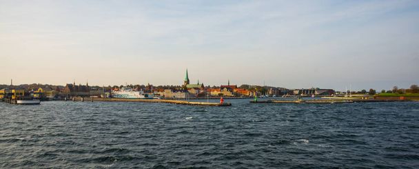 Helsingor, Denmark: A beautiful historical port city called Elsinore, a popular city for tourists. - Foto, imagen