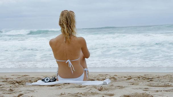 Young and sexy woman at the beach - travel photography - Valokuva, kuva