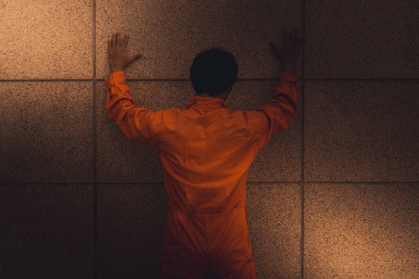 asian man in prison uniform, prisoner concept - Foto, Imagem