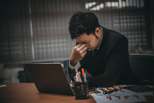 Asian businessman stressed from work,Furious from hard work,Boss complain about project,Thailand people,Young man stressful,Clerk fail from job - Foto, imagen