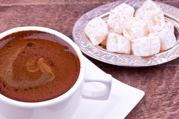 Turkish coffee and turkish delight - Foto, imagen