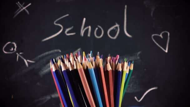  Sprzęt szkolny Kolorowe ołówki - Materiał filmowy, wideo