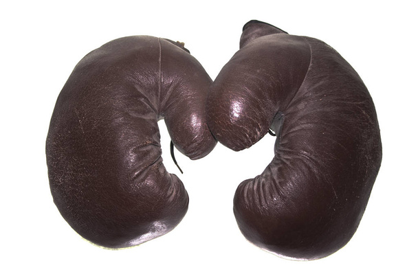 Luvas de boxe isoladas sobre fundo branco - Foto, Imagem