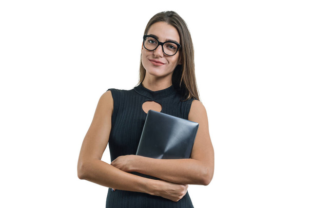 Portrait de femme d'affaires en lunettes robe noire avec tablette numérique
 - Photo, image