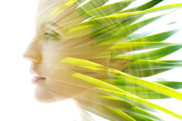 Double exposure of a healthy natural beauty's profile combined w - Foto, immagini