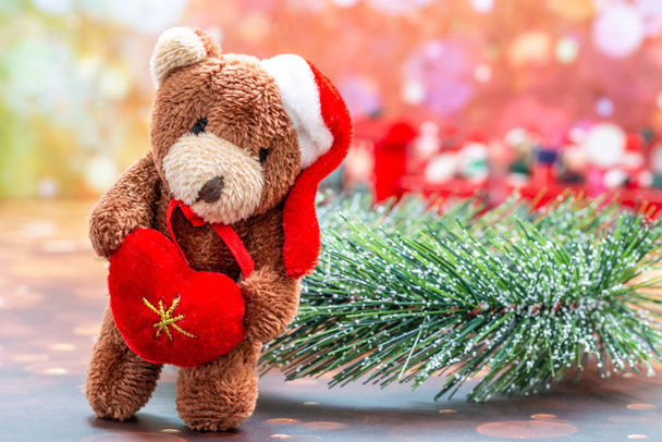 おもちゃ、装飾、装飾品とクリスマス休暇の背景コンセプト - 写真・画像