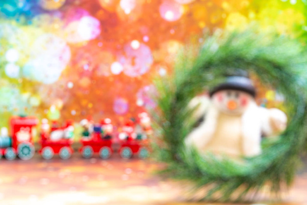 Concepto de fondo navideño con juguetes, decoraciones, adornos - Foto, Imagen