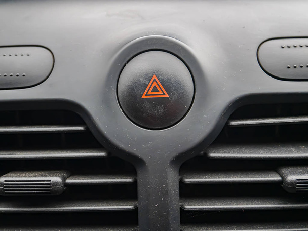 Button to turn on the emergency vehicle. - Photo, Image