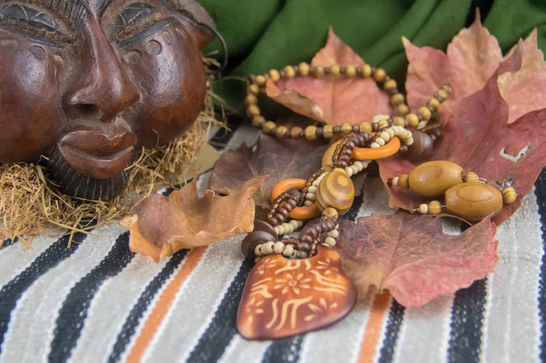 Африканські артефакти та ювелірні вироби з Камеруну, сили дзюджу та чорної магії. - Фото, зображення
