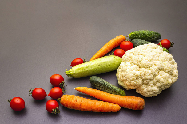различные свежие органические овощи
 - Фото, изображение