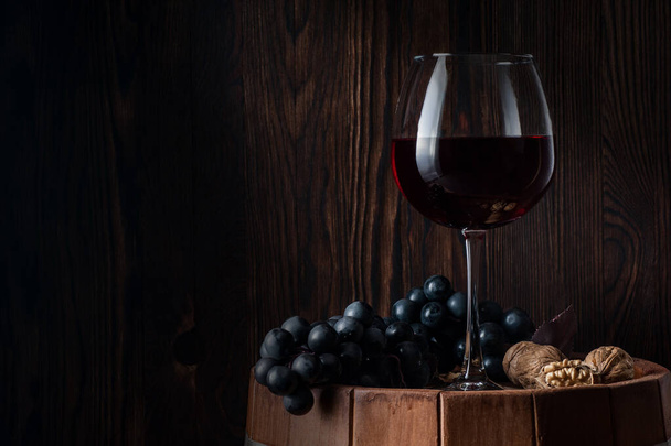 Old red wine. - Photo, Image