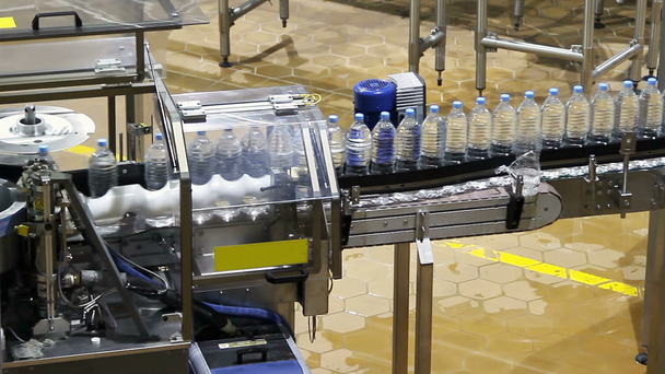 water bottle conveyor industry - Footage, Video