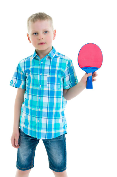 Small small with a ping pong racket.The concept of childrens sp - Φωτογραφία, εικόνα