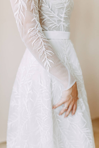 Stylish dress in European style. Details of the wedding dress, the morning and the bride's fees.  - Fotografie, Obrázek