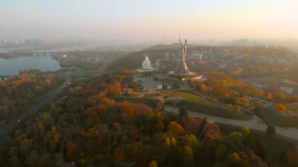Drone footage aerial view of Motherland Monument - Záběry, video