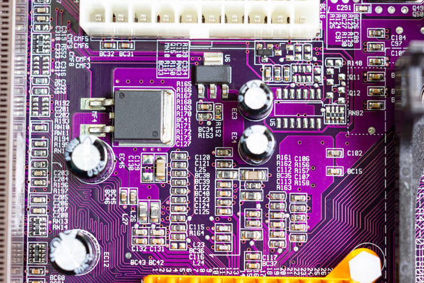 Carte de circuit électronique faisant partie du composant de la machine électronique
  - Photo, image