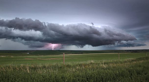 Prairie Storm Pilvet Kanada
 - Valokuva, kuva