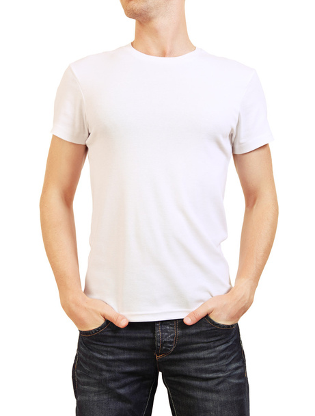 Bild eines jungen Mannes im weißen T-Shirt - Foto, Bild