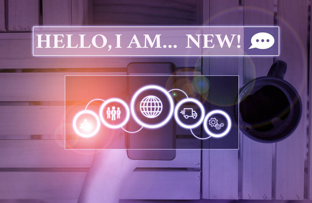 Kézírás üzenet Hello I Am New. Koncepció jelentése bevezeti magát egy csoportba, mint a friss munkavállaló vagy diák Képfotó rendszer hálózati rendszer modern technológia intelligens eszköz. - Fotó, kép