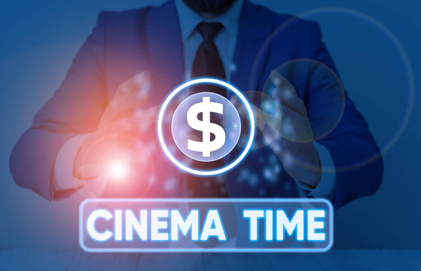 Szóírás szöveg Cinema Time. Üzleti koncepció, amelynek szórakoztató, mint a bemutató film tervezett kezdete. - Fotó, kép