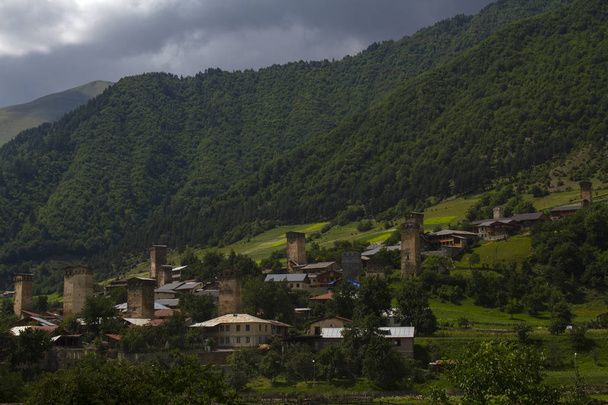 Alto Svaneti, Georgia
 - Foto, Imagen