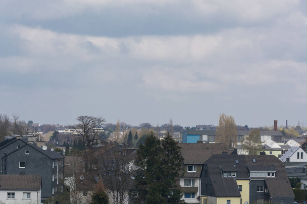 Panoramiczny widok na miasto Velberz        - Zdjęcie, obraz
