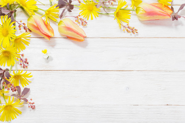 flowers on white wooden background - Fotografie, Obrázek