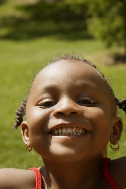 Young Girl Smiling - Fotoğraf, Görsel