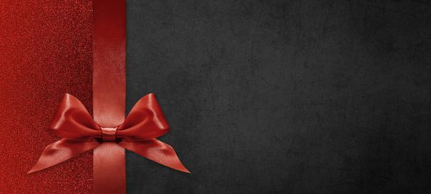 подарочная карта желает веселого рождественского фона с красной ленточкой лук
  - Фото, изображение
