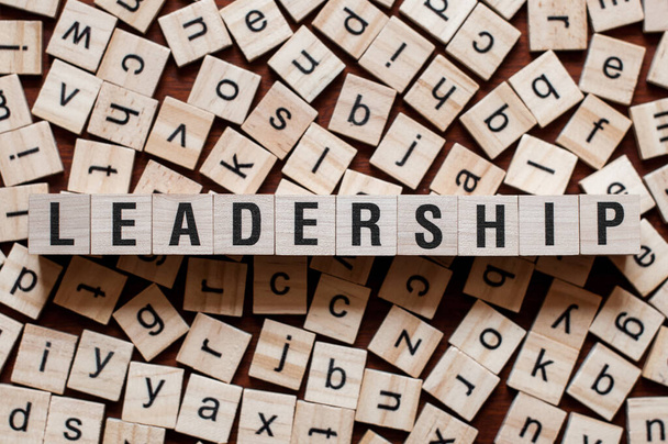 Concepto de palabra de liderazgo
 - Foto, Imagen