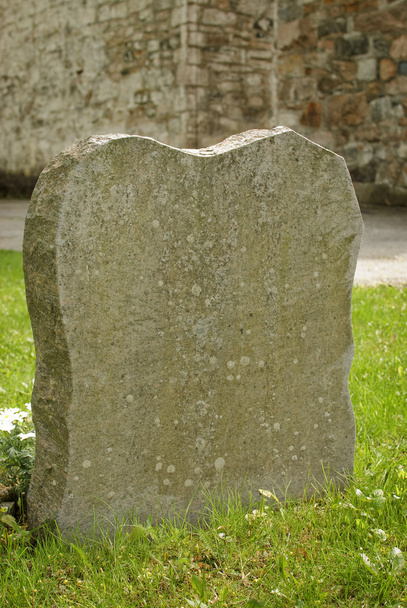 Порожній мармуровий надгробний камінь
 - Фото, зображення