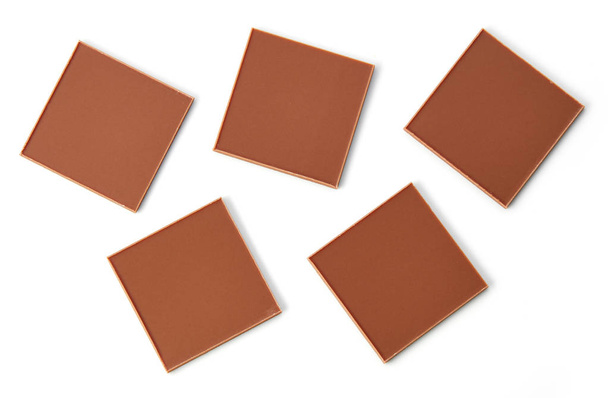 quadrati di cioccolato sottili
 - Foto, immagini